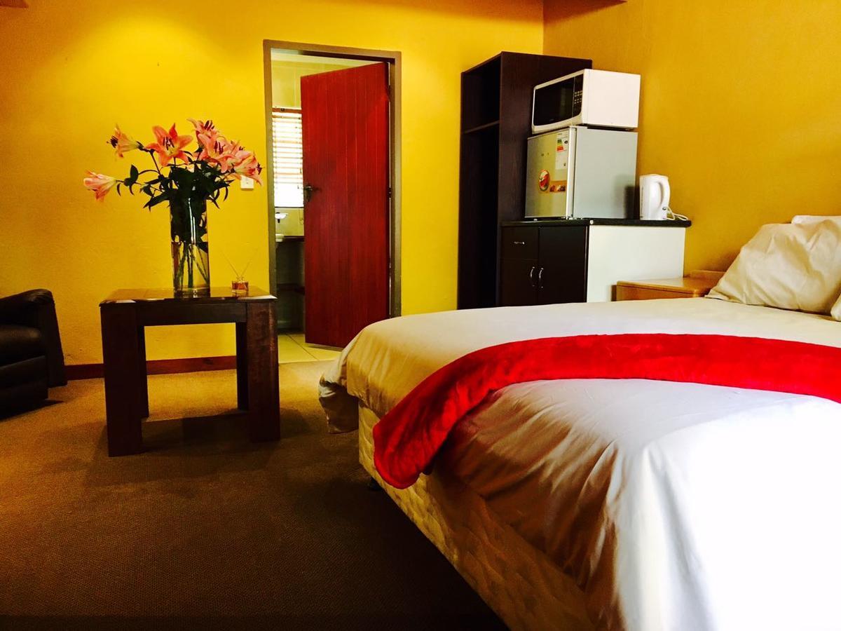 The Rivonia River Lodge Johannesburg Ngoại thất bức ảnh