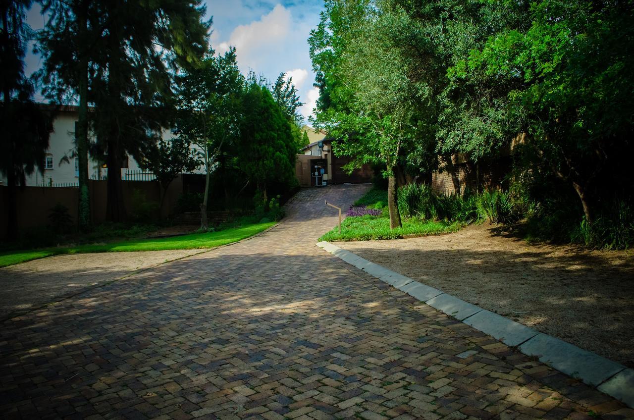 The Rivonia River Lodge Johannesburg Ngoại thất bức ảnh
